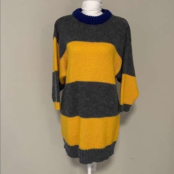 susann d Sweaters - Vintage 80s 90s Susann D striped long sweater size medium